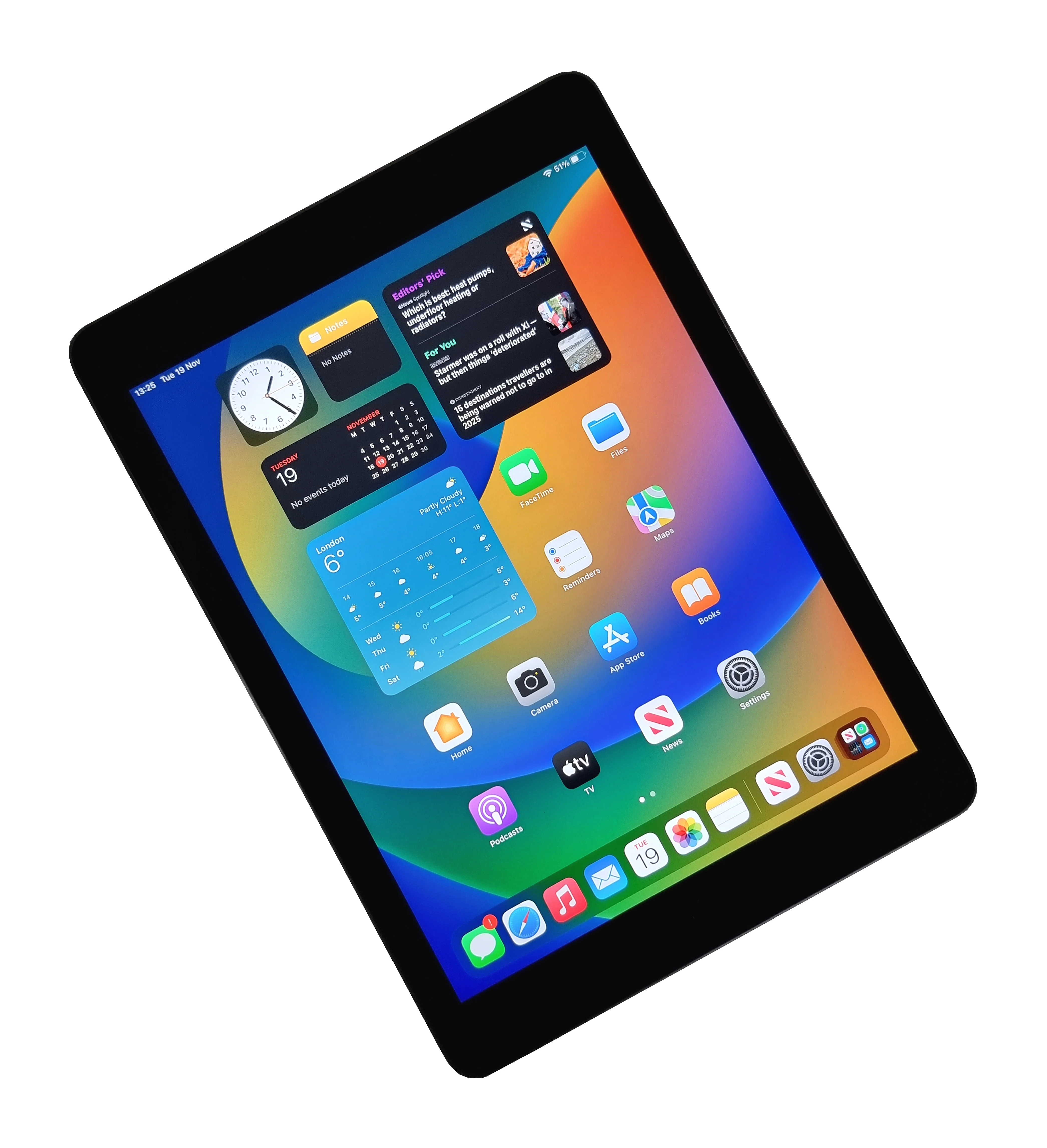 Apple iPad 5th Generation Tablet, 128GB, WiFi, Space Grey, A1822 - Image 3