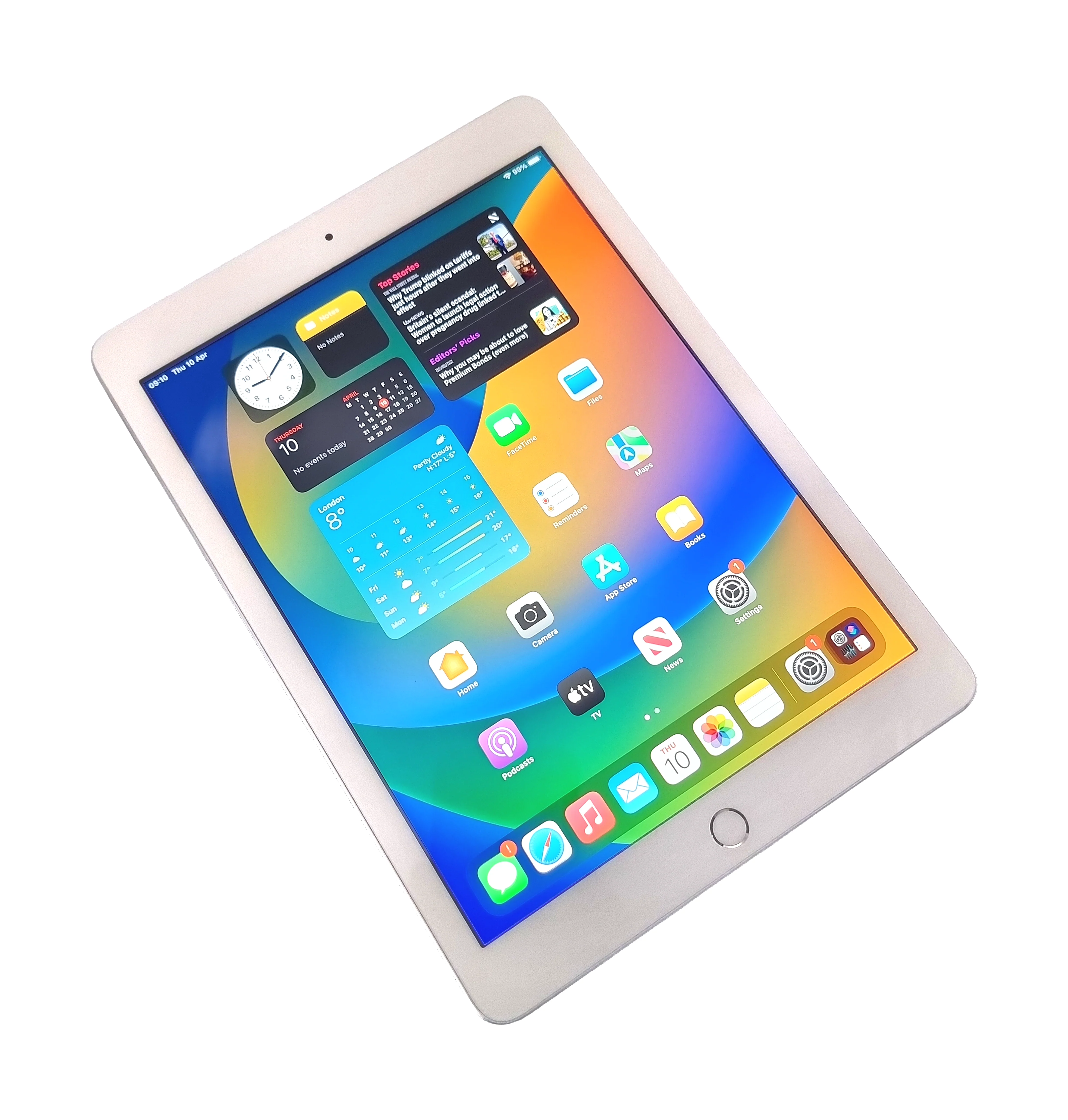 Apple iPad 5th Generation Tablet, 9.7", 32GB, Wi-Fi, Silver, A1822 - Image 3
