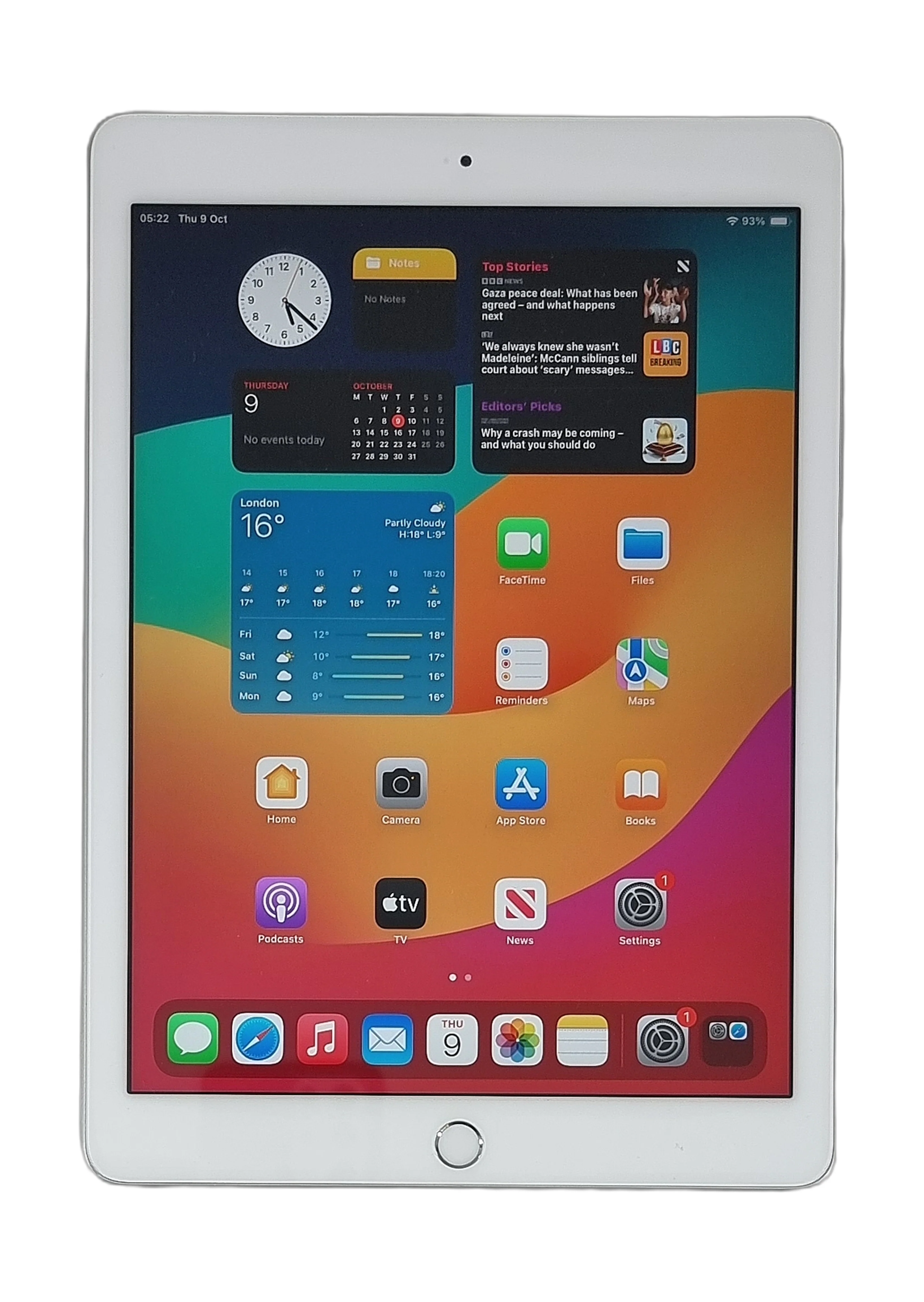 Apple iPad 6th Generation Tablet, 128GB, Wi-Fi, Silver, A1893