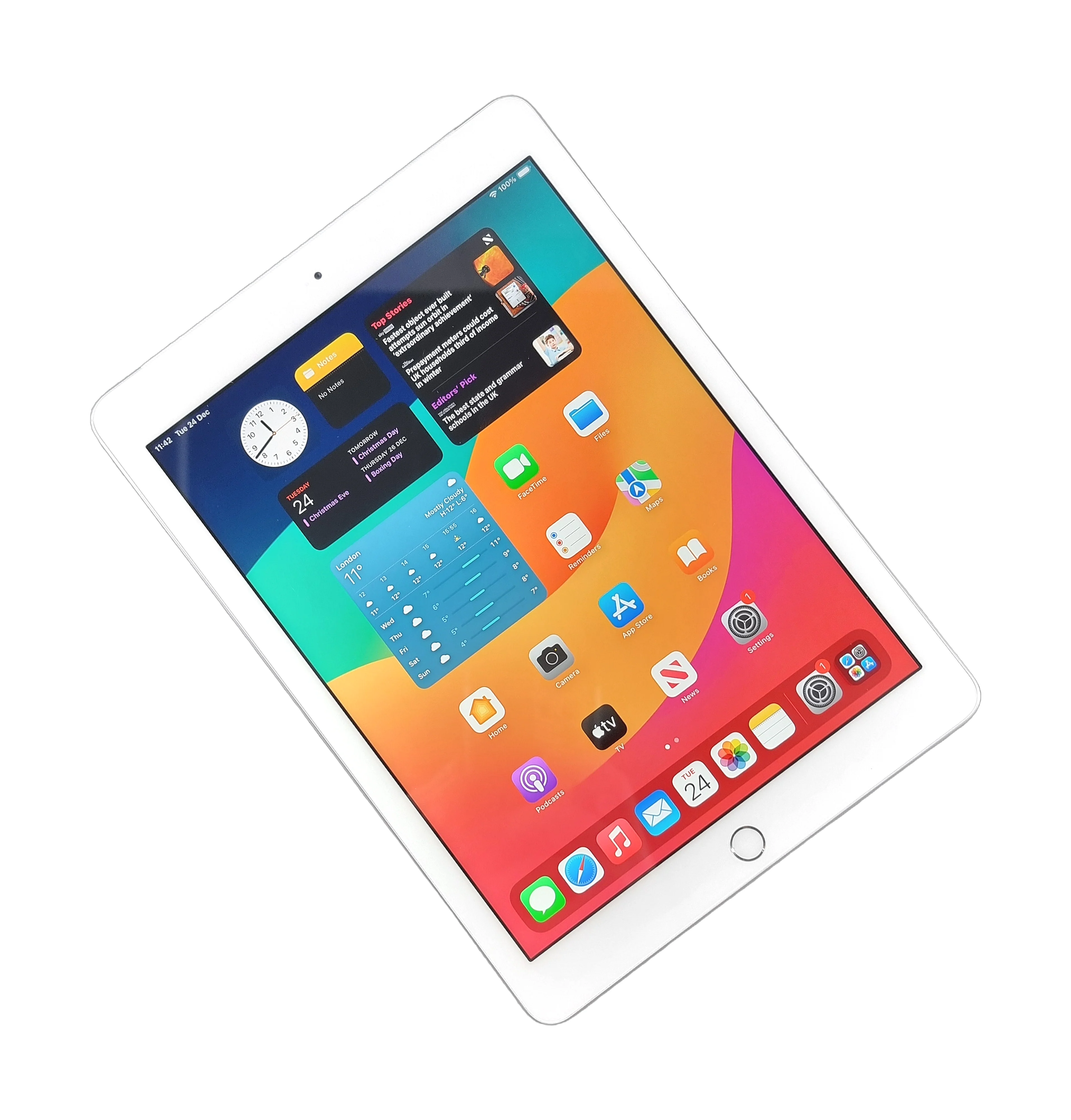 Apple iPad 6th Generation Tablet, 32GB, WiFi + GSM, Unlocked, Silver, A1954 - Image 3