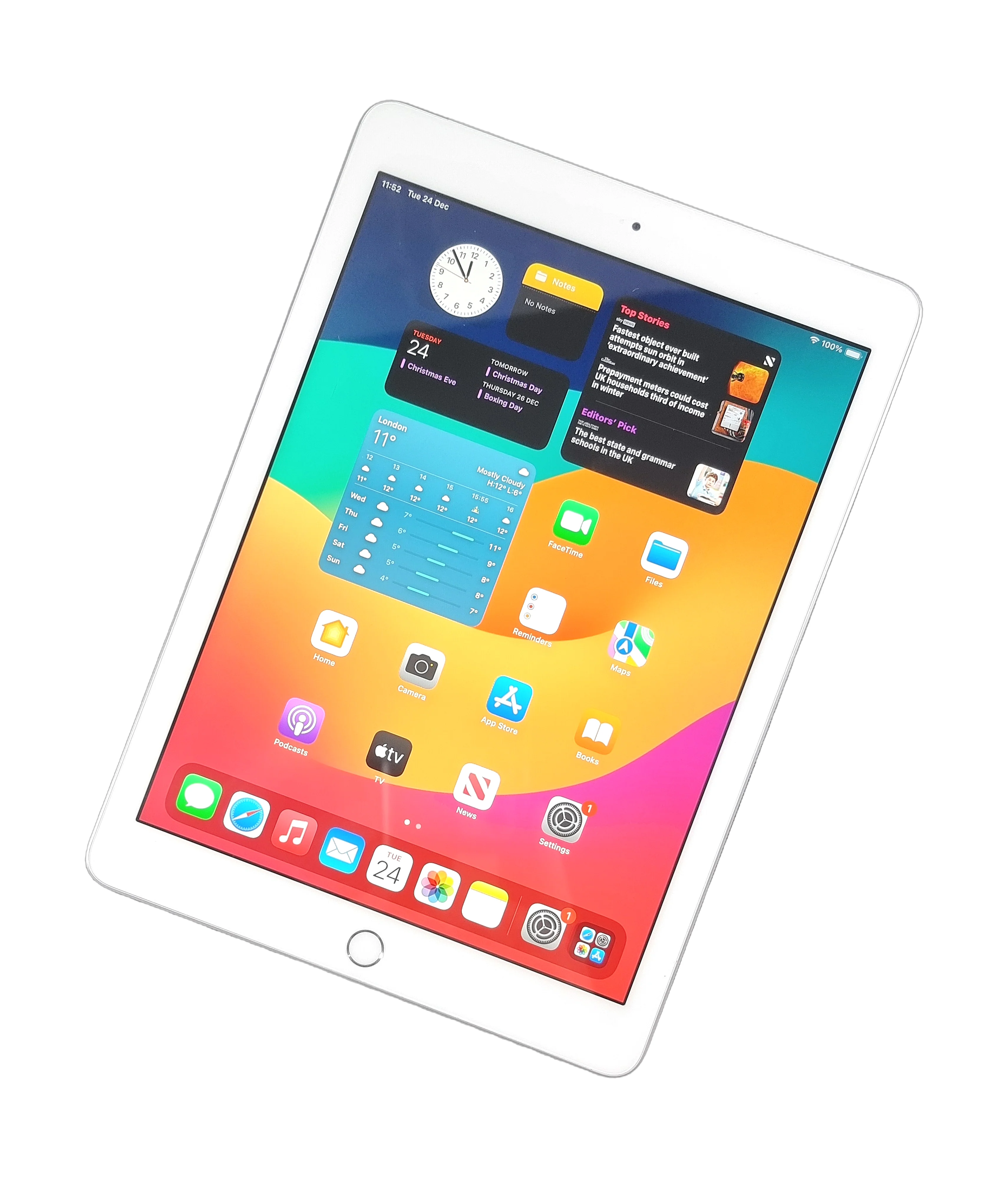 Apple iPad 6th Generation Tablet, 32GB, WiFi + GSM, Unlocked, Silver, A1954 - Image 5