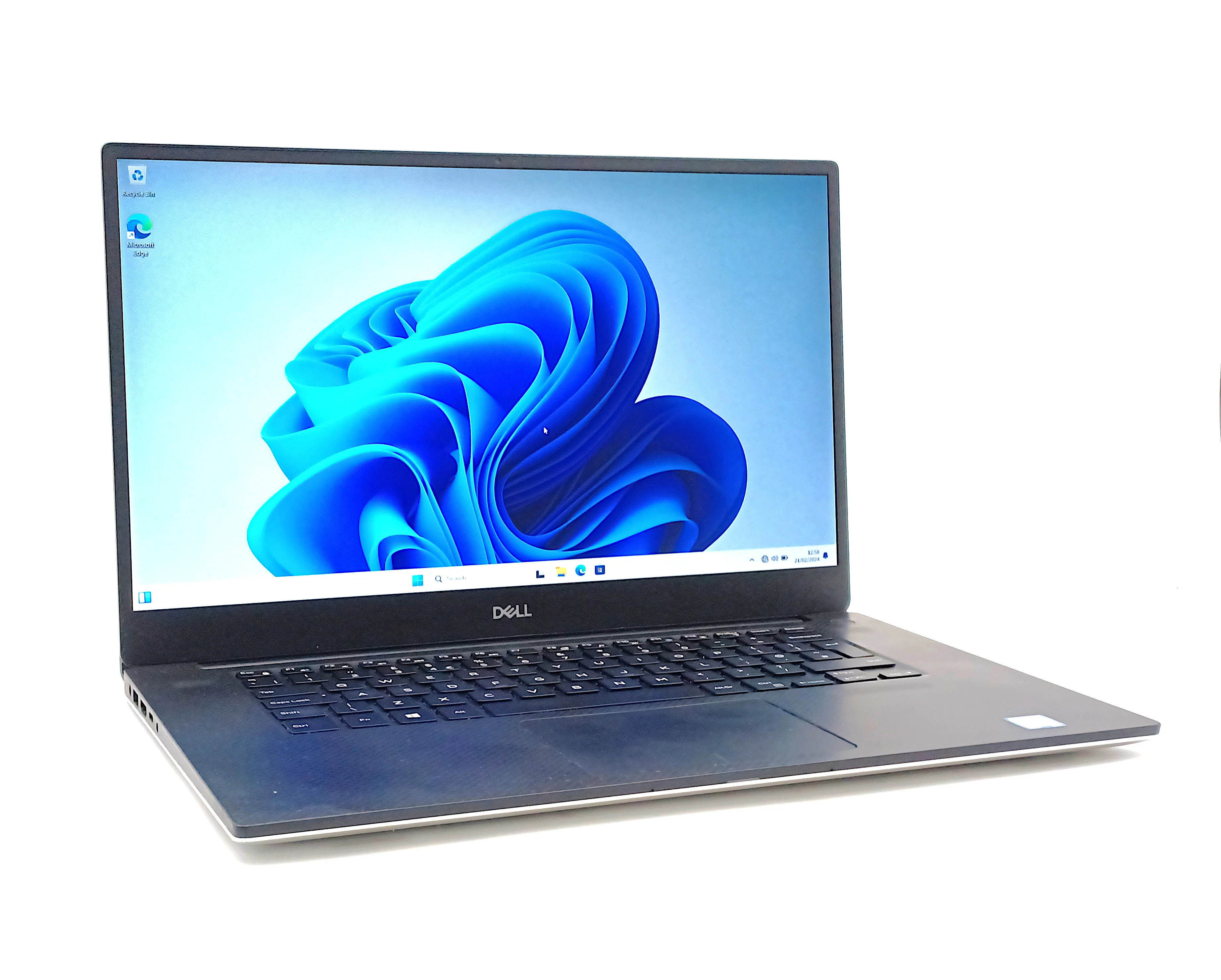 Dell Precision 5540 Laptop, 15.6" i7 9th Gen, 32GB RAM, 512GB SSD, Windows 11