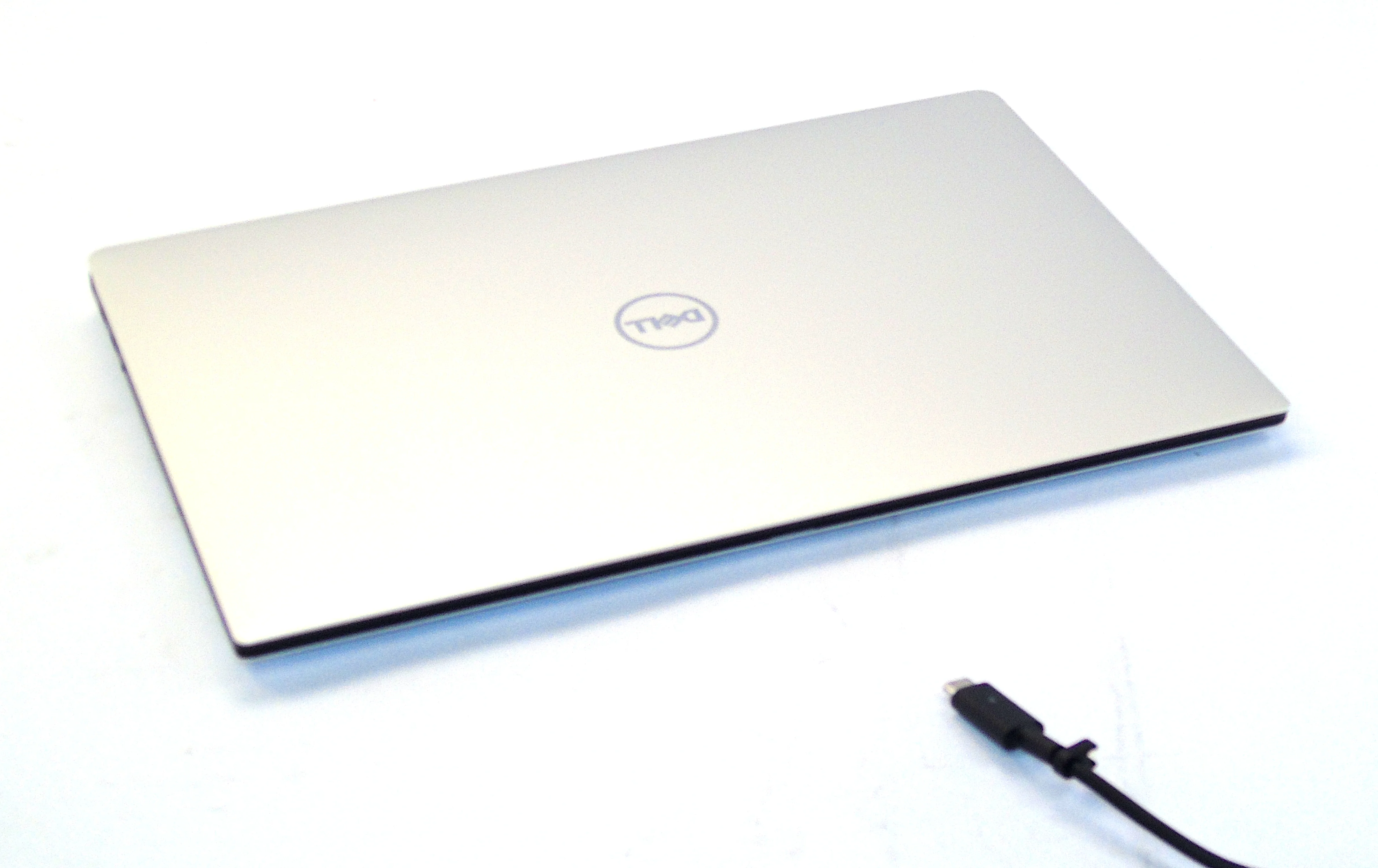 Dell XPS 13 9370 Laptop, 13.3" Core i7 8th Gen, 16GB RAM, 512GB SSD - Image 6