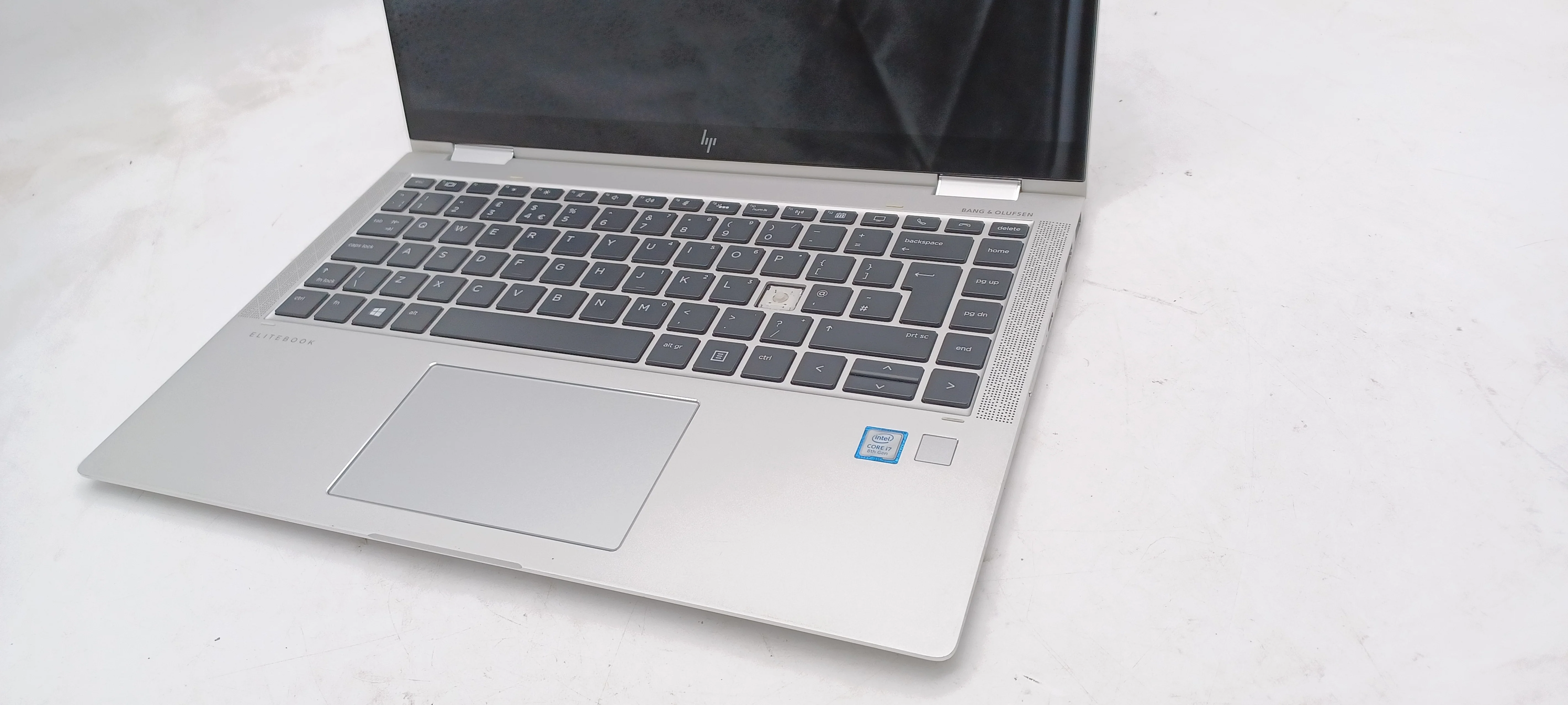 HP EliteBook X360 1040 G6, 14" i7 8th Gen, 16GB RAM, 256GB SSD (Grade C) - Image 10