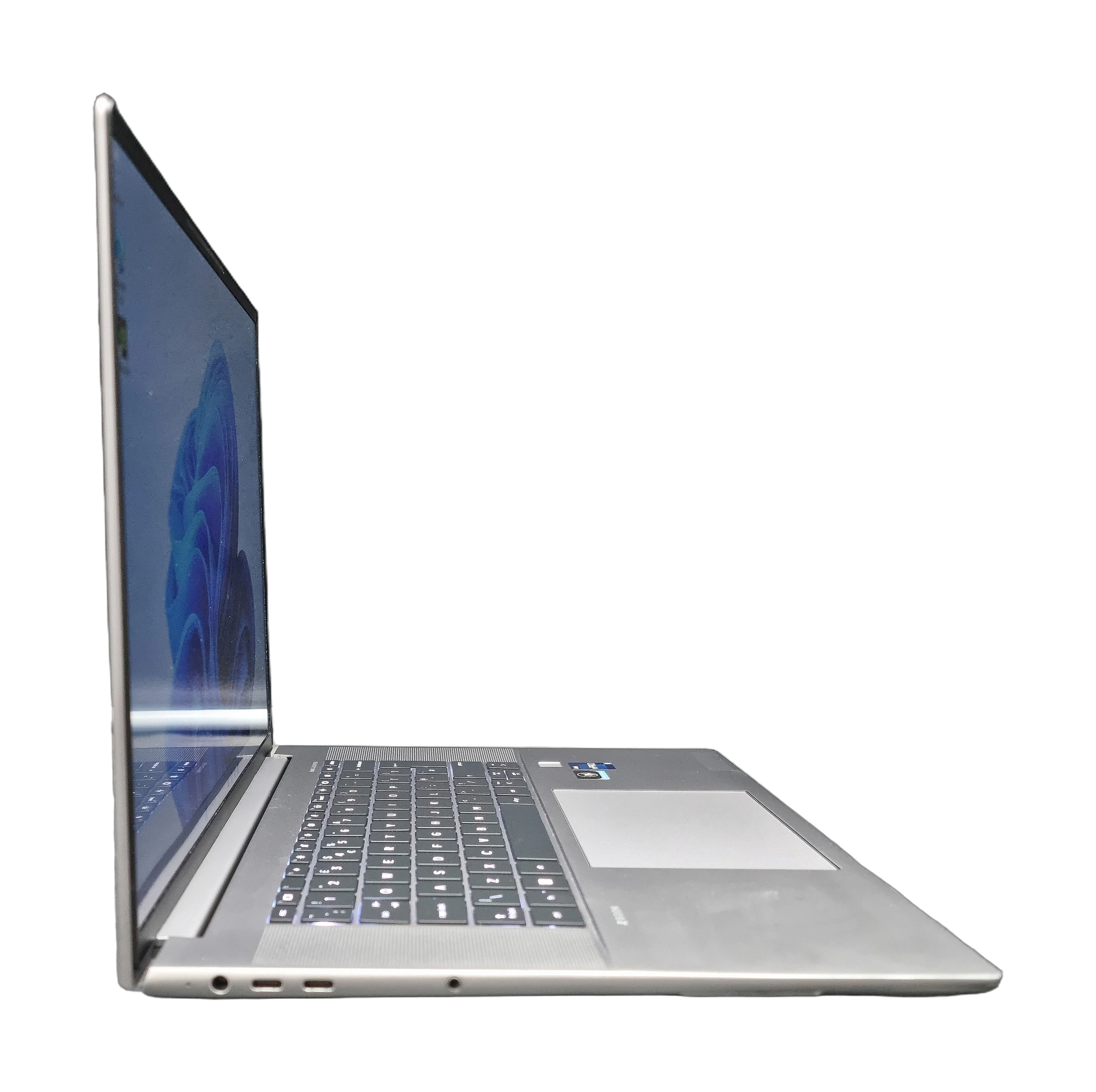 HP ZBook Studio G9 Laptop, 16" Core i7 12th Gen, 32GB RAM, 1TB SSD, Windows 11 - Image 5