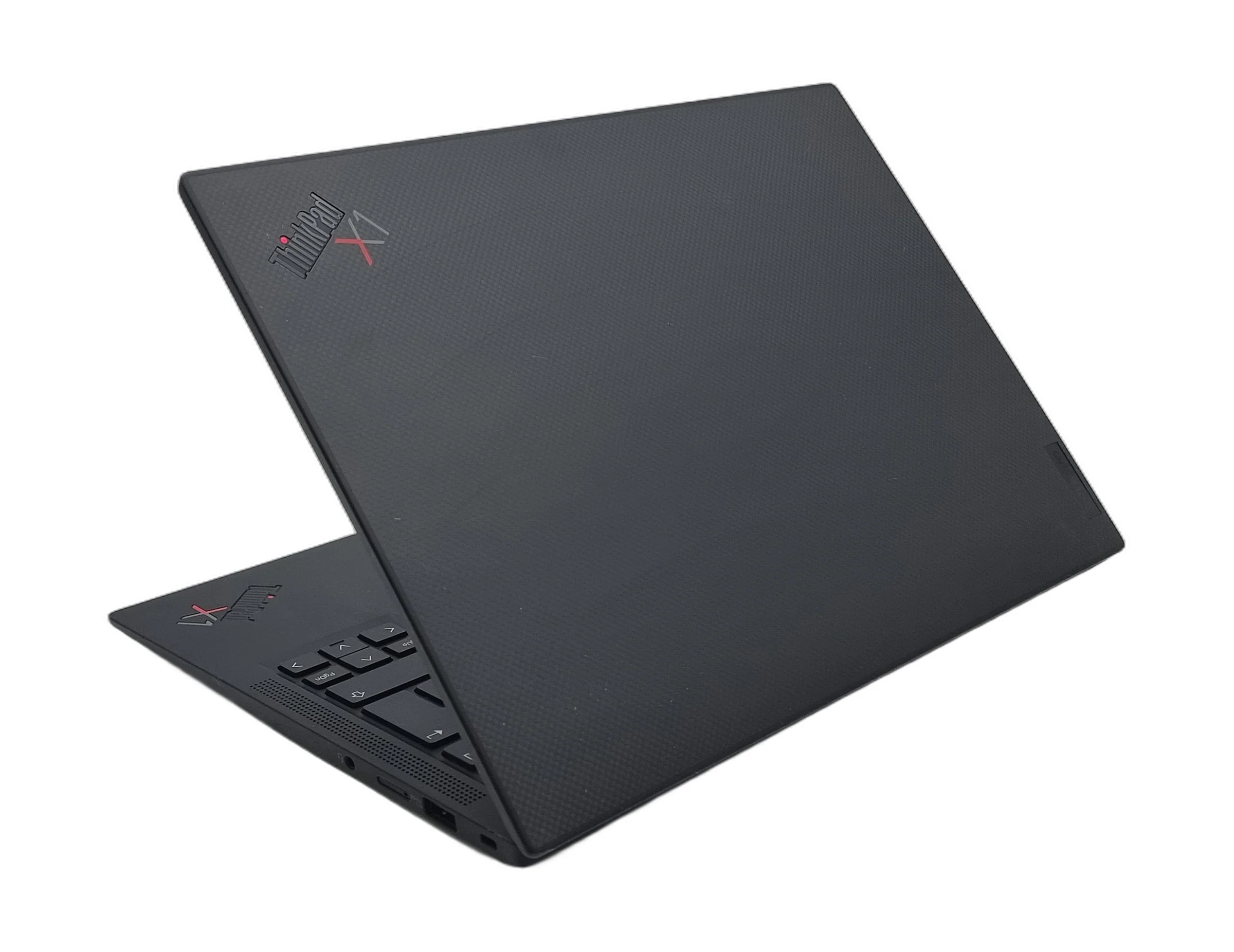 Lenovo ThinkPad X1 Carbon 10th Gen, 14" i7 12th Gen, 16GB RAM, 512GB SSD Win 11 - Image 7