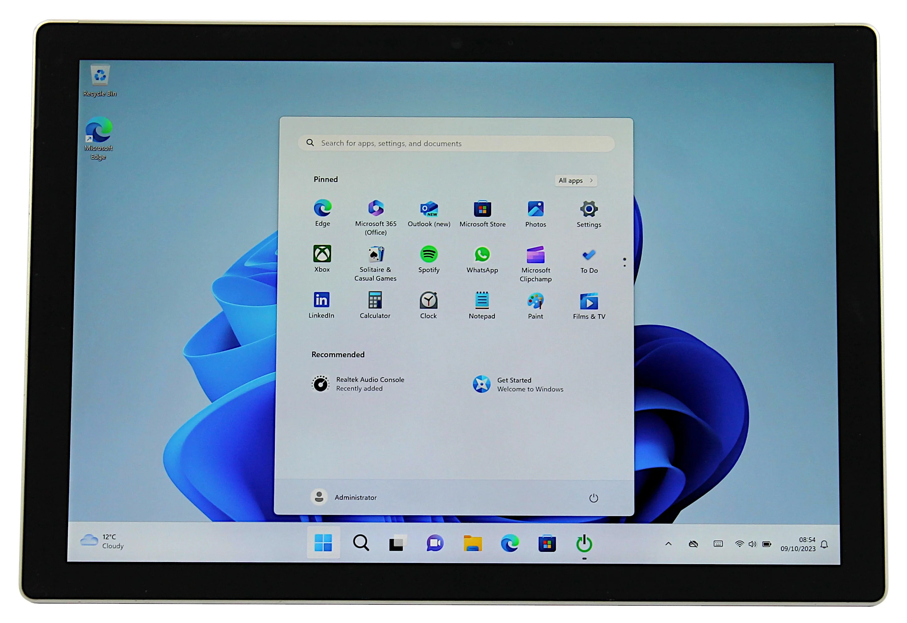 Microsoft Surface Pro 5 Tablet, Intel Core i5, 8GB RAM, 256GB eMMC, 4G - Image 3