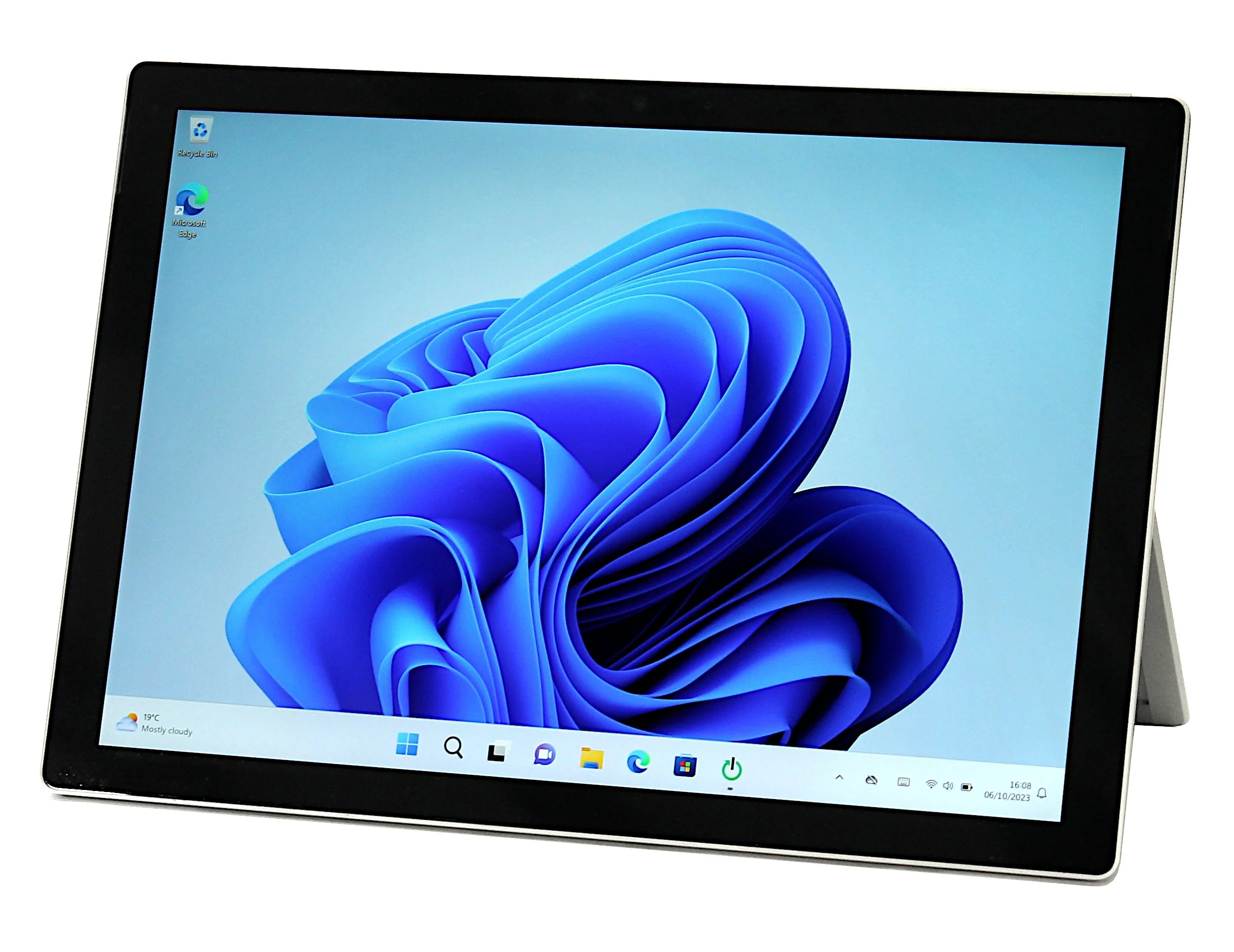 Microsoft Surface Pro 5 Tablet, Intel Core i5, 8GB RAM, 256GB eMMC, 4G - Image 5