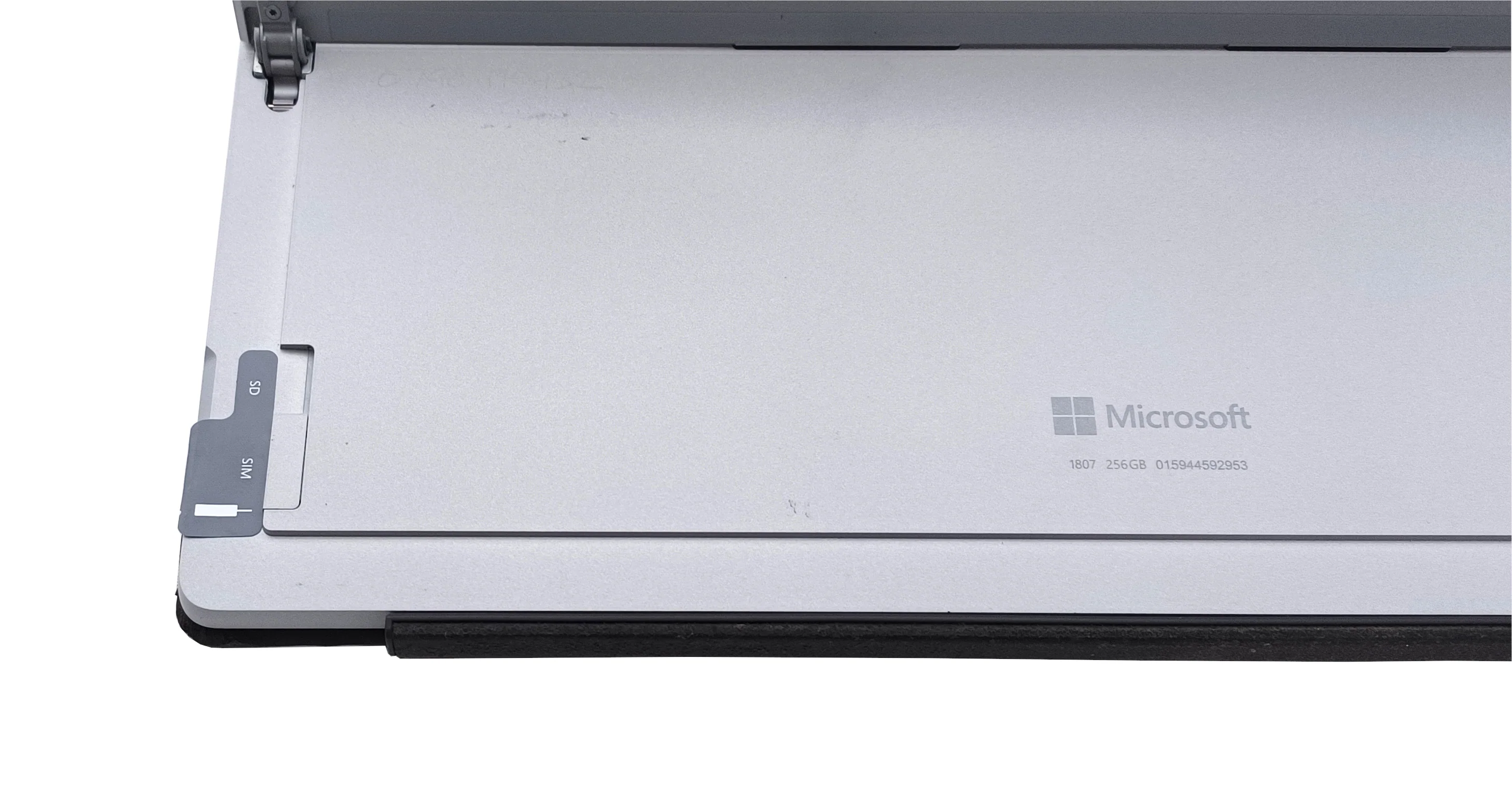 Microsoft Surface Pro 5 Tablet, Intel Core i5, 8GB RAM, 256GB eMMC, 4G - Image 8