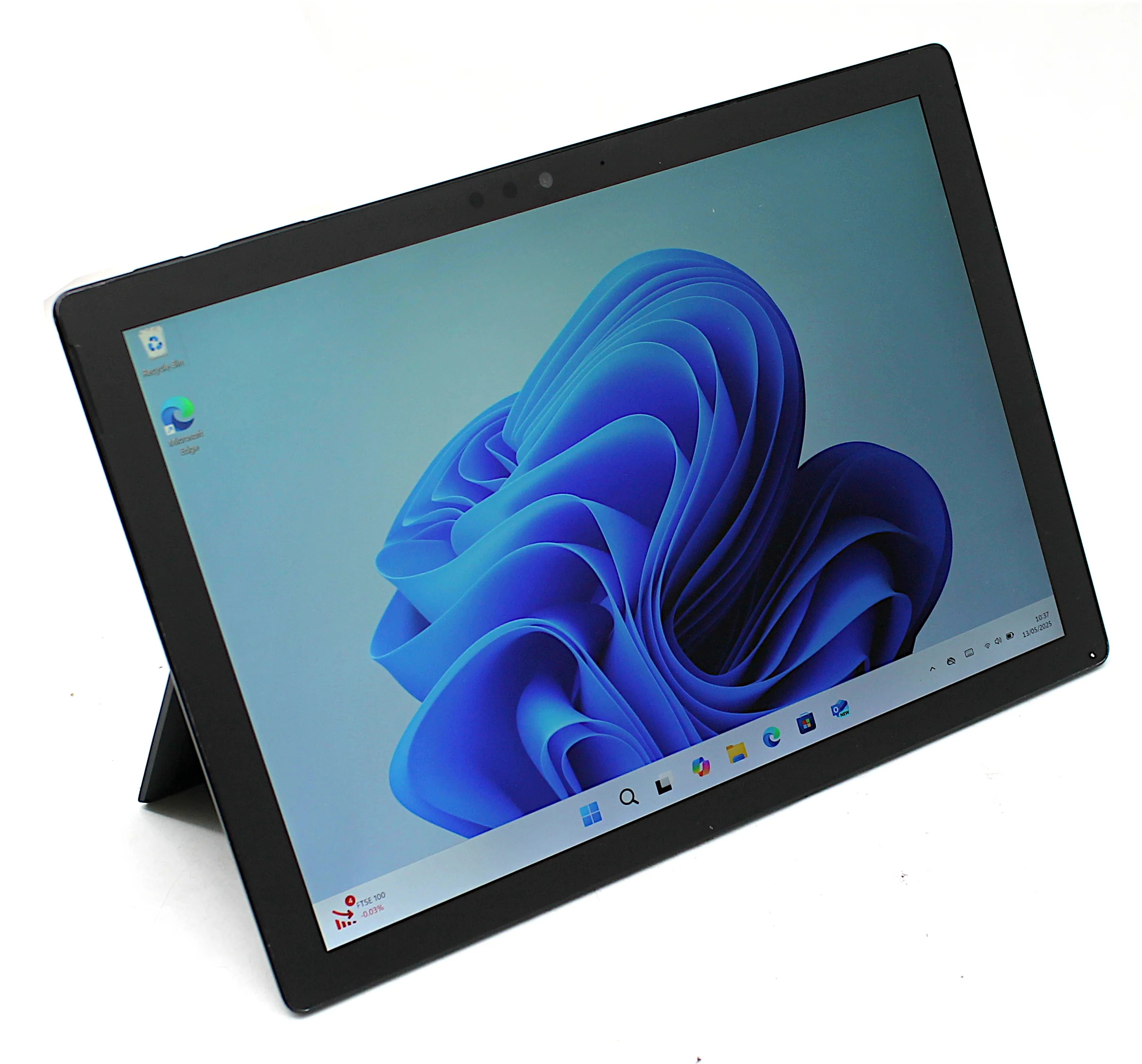 Microsoft Surface Pro 6 Tablet, i7 8th Gen, 16GB RAM, 512GB eMMC, 1796, Black - Image 3
