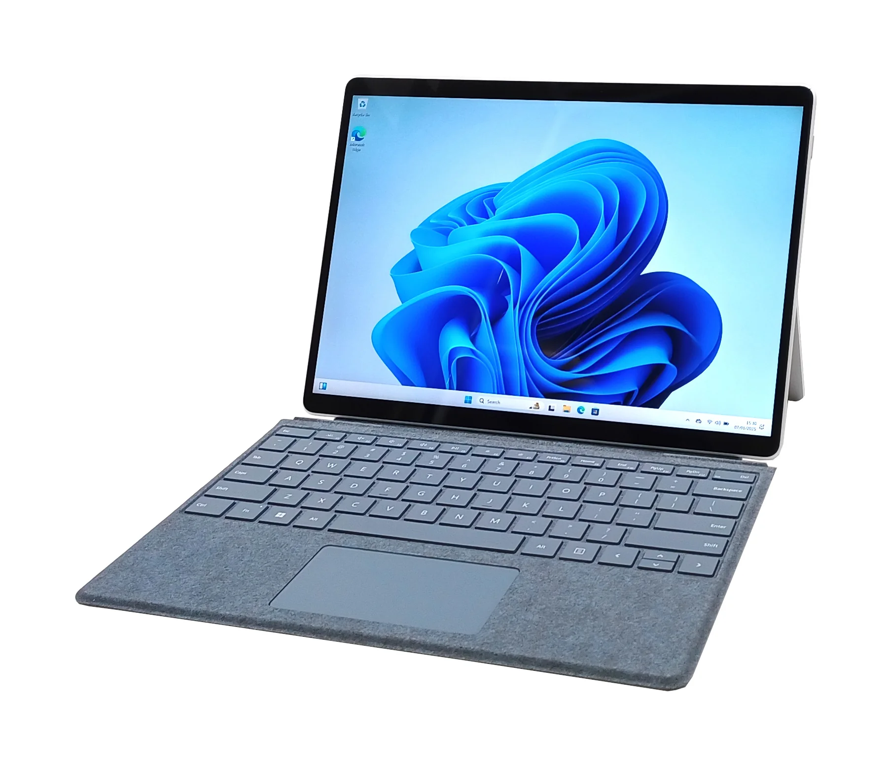 Microsoft Surface Pro 8, 13" Core i5 11th Gen, 8GB RAM, 256GB SSD - Image 2