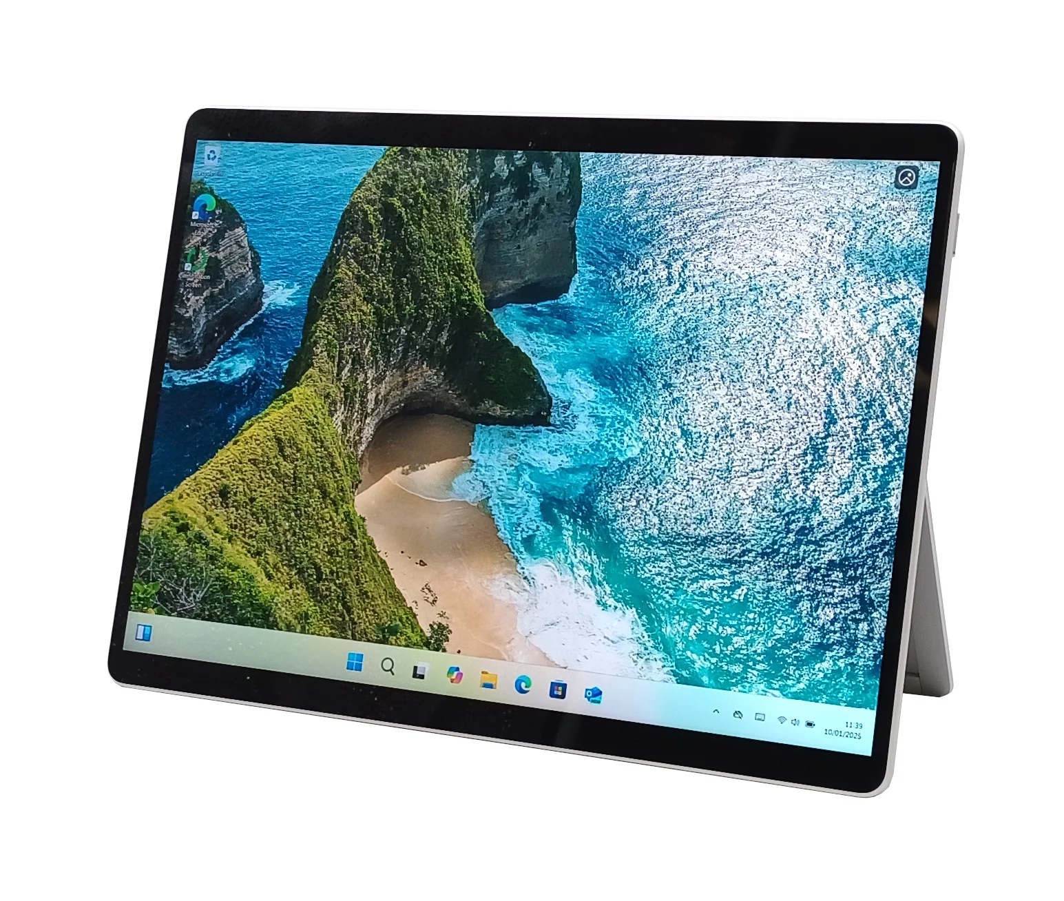 Microsoft Surface Pro 8, 13" Core i7 11th Gen, 16GB RAM, 256GB SSD - Image 2
