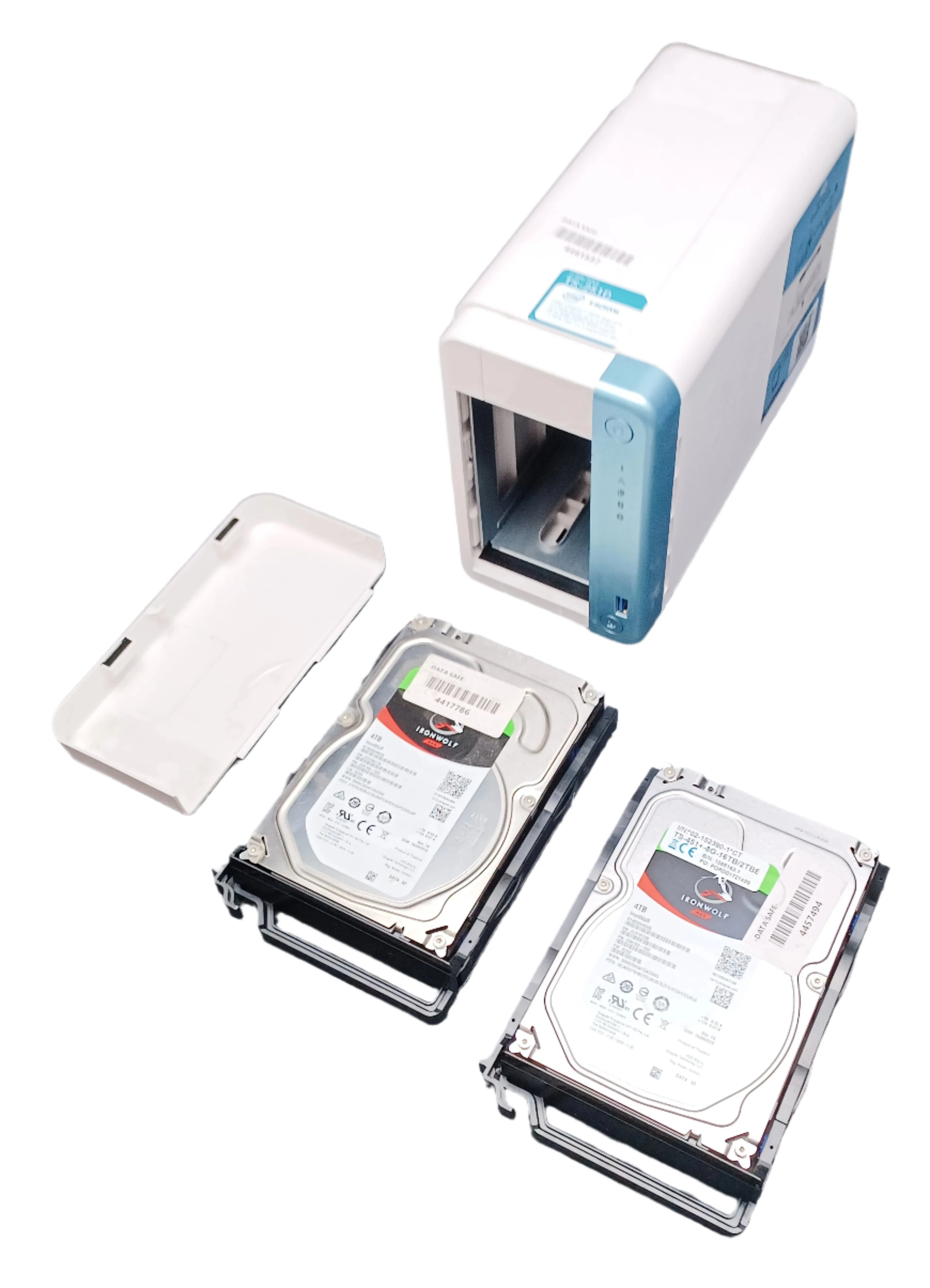 QNAP TS-251D 2-Bay Desktop NAS, 8GB RAM, 2x4TB Hard Drives, Updated Firmware - Image 6
